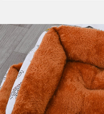 Warm Patterned Dog and Cat Bed